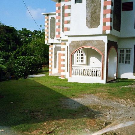 Boston Beach Guesthouse Port Antonio Exterior foto